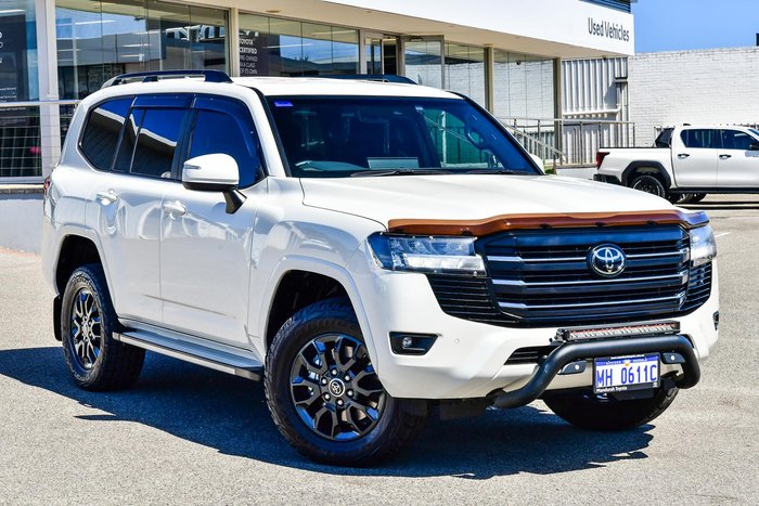 2023 Toyota Landcruiser