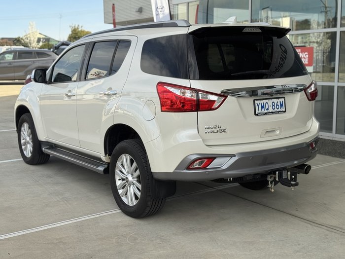 2018 Isuzu MU-X LS-T