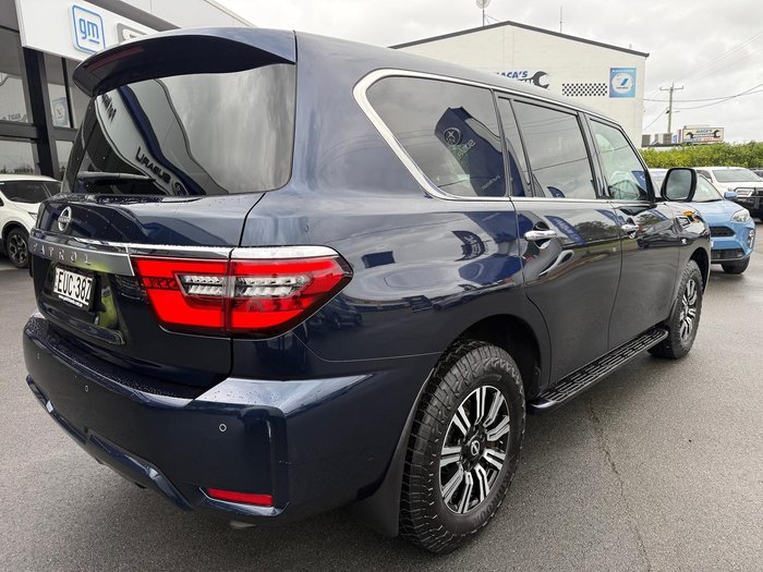 2022 Nissan Patrol
