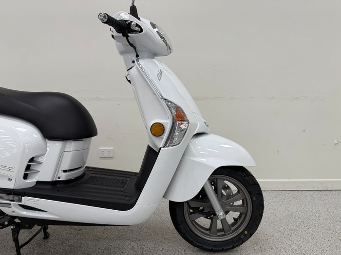 2026 Kymco LIKE 125 White