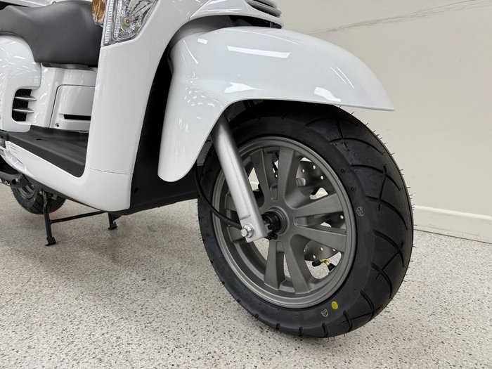 2026 Kymco LIKE 125 White