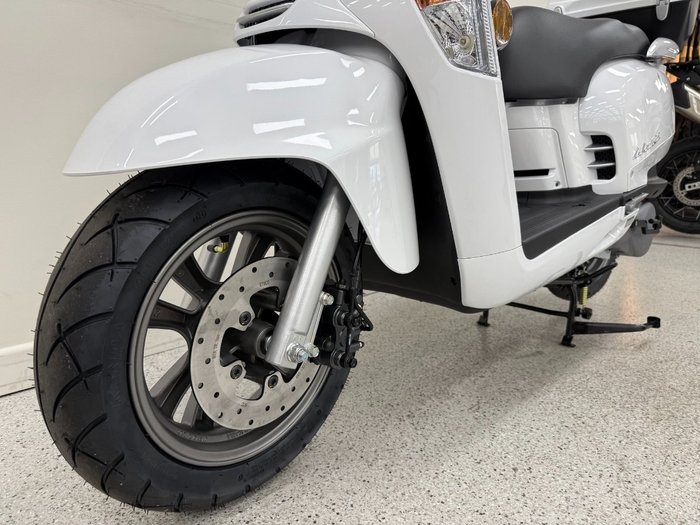 2026 Kymco LIKE 125 White