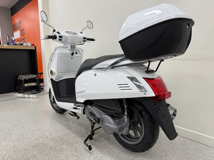 2026 Kymco LIKE 125 White