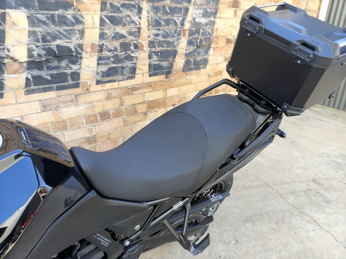 2026 SUZUKI V-STROM 800DE DUAL PURPOSE BLACK