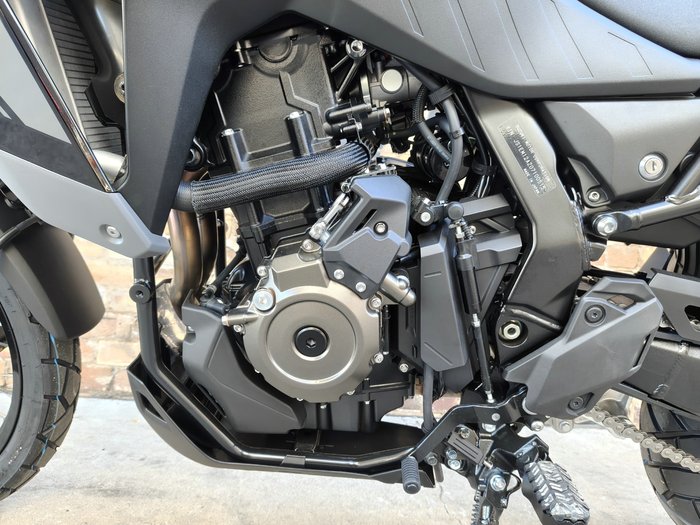 2026 SUZUKI V-STROM 800DE DUAL PURPOSE BLACK