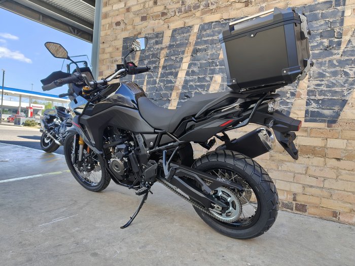 2026 SUZUKI V-STROM 800DE DUAL PURPOSE BLACK