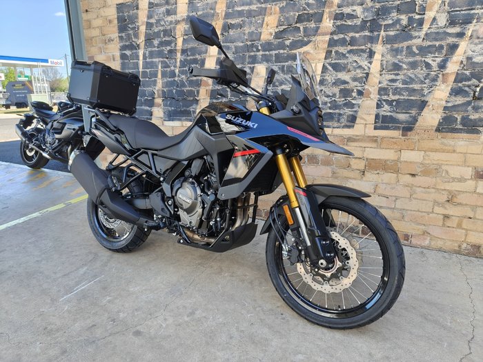 2026 SUZUKI V-STROM 800DE DUAL PURPOSE BLACK