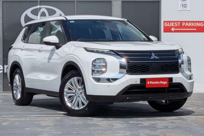 2023 Mitsubishi Outlander