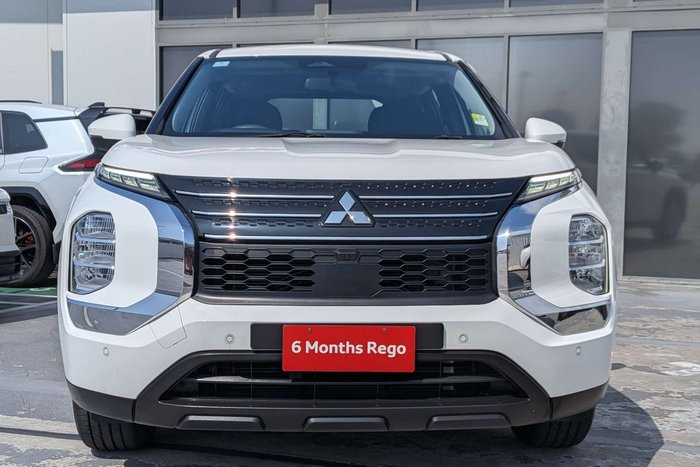 2023 Mitsubishi Outlander