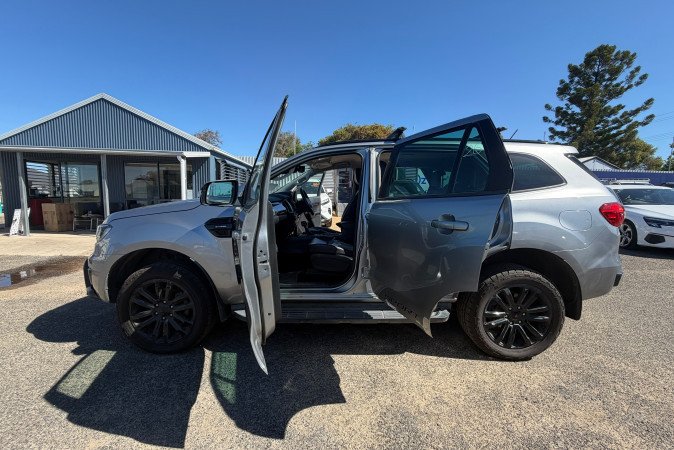 2020 FORD EVEREST SPORT (4WD 7 SEAT)