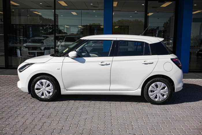 2026 Suzuki Swift Hybrid Plus