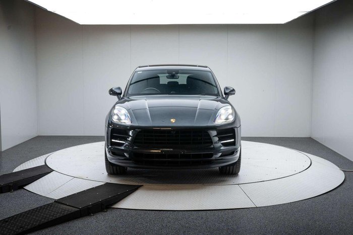2021 Porsche Macan