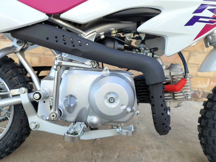 2027 HONDA CRF50F MINI BIKE WHITE