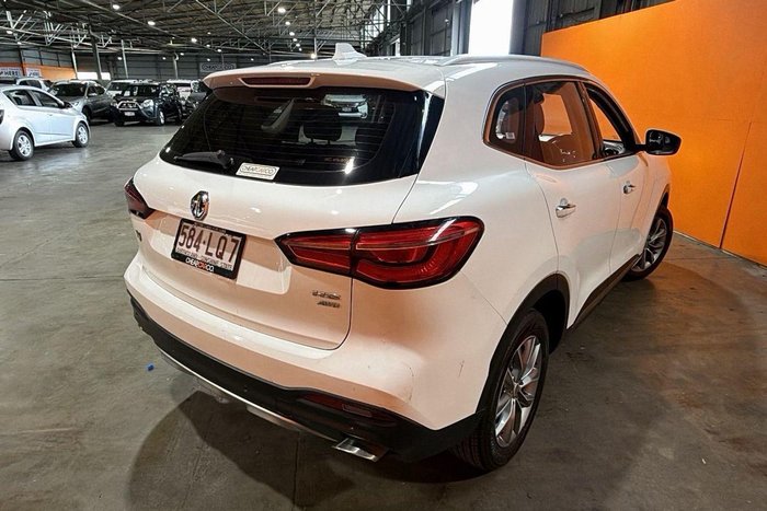 2022 MG HS