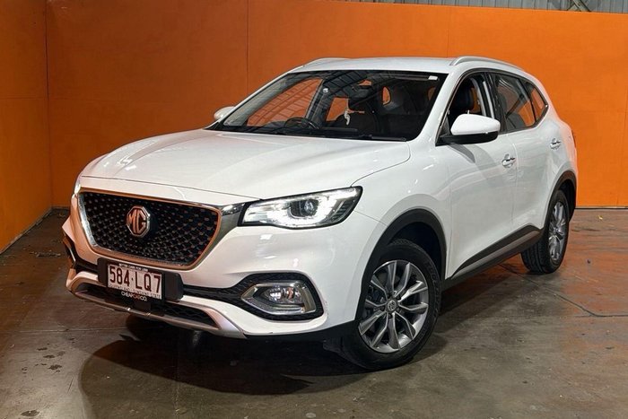 2022 MG HS
