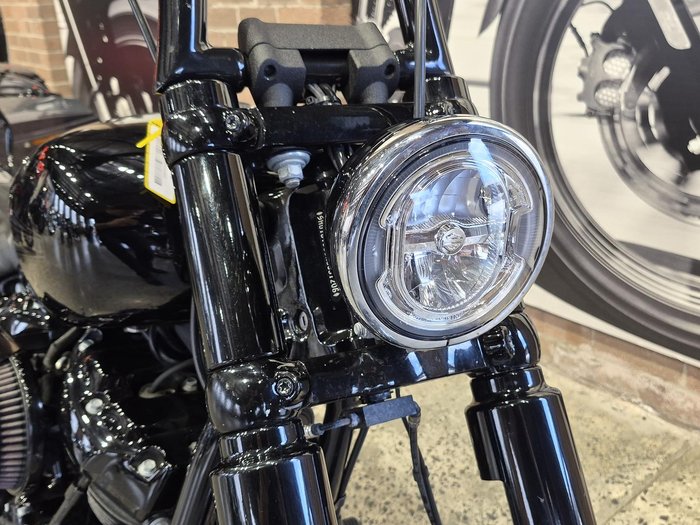 2022 Harley-Davidson Softail Standard 107 (FXST)