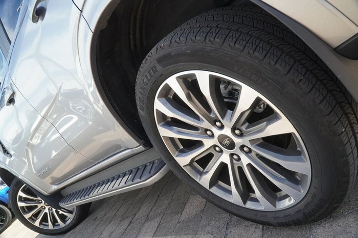 2025 Ford Everest Platinum