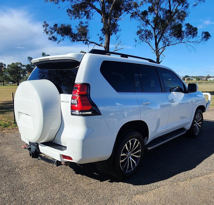 2022 Toyota Landcruiser Prado Kakadu