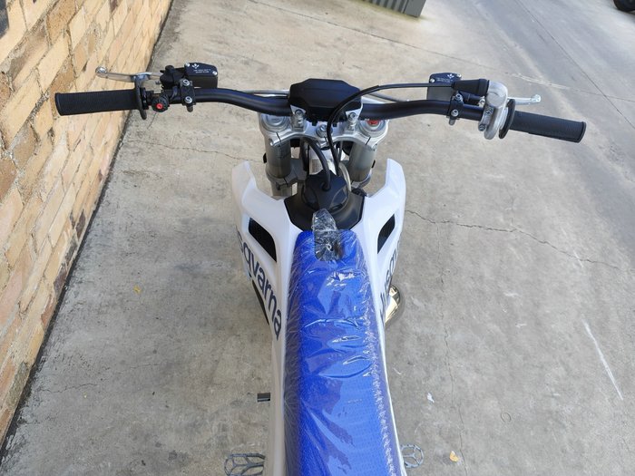 2027 HUSQVARNA TC 85 BW MINI BIKE WHITE