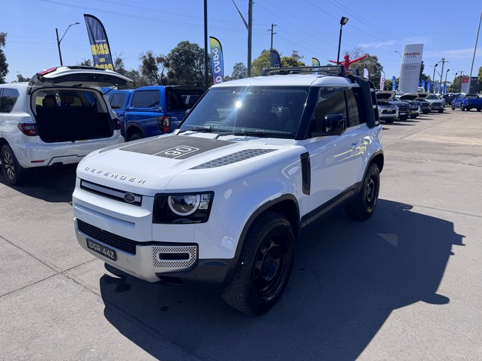 2021 Land Rover Defender 90 P300 S