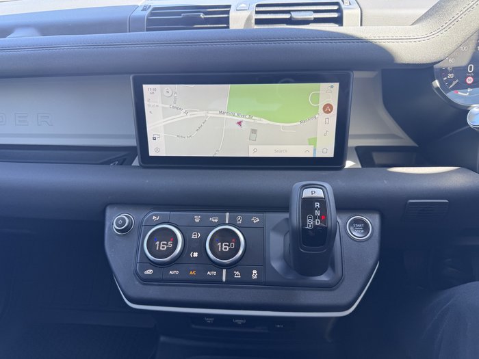 2021 Land Rover Defender 90 P300 S