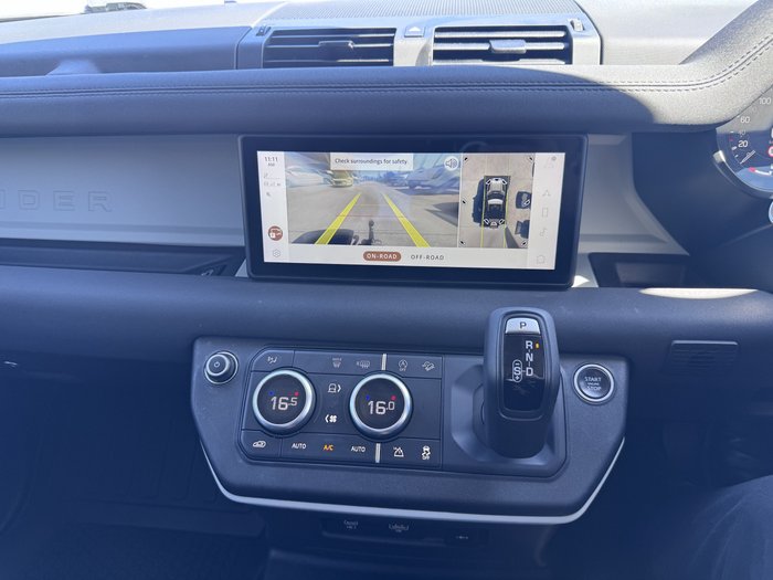 2021 Land Rover Defender 90 P300 S