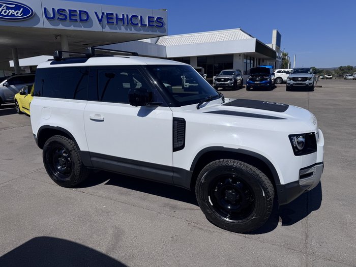 2021 Land Rover Defender 90 P300 S