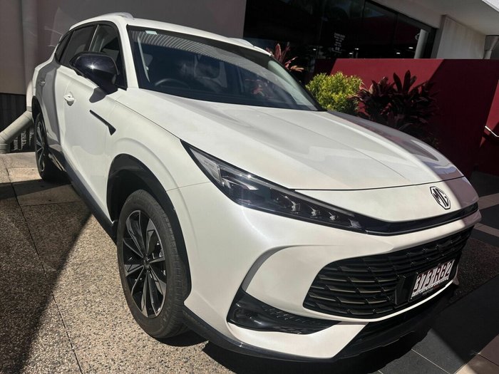 2024 MG HS