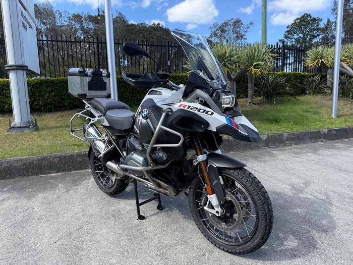 2016 BMW