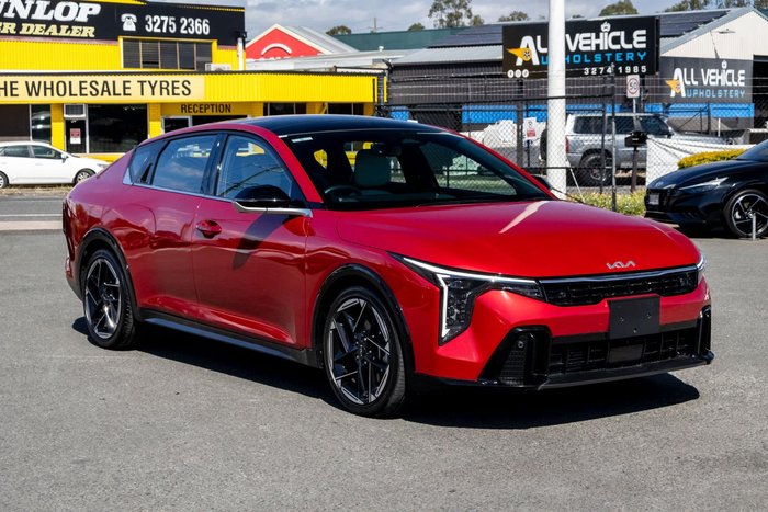 2024 Kia K4 GT-Line