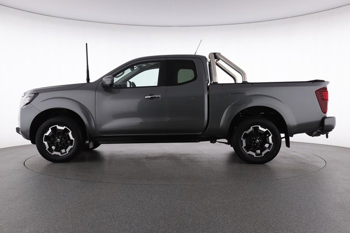 2021 Nissan Navara ST-X