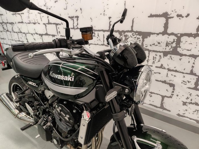 2021 Kawasaki Z900RS (Z900C) Z Green
