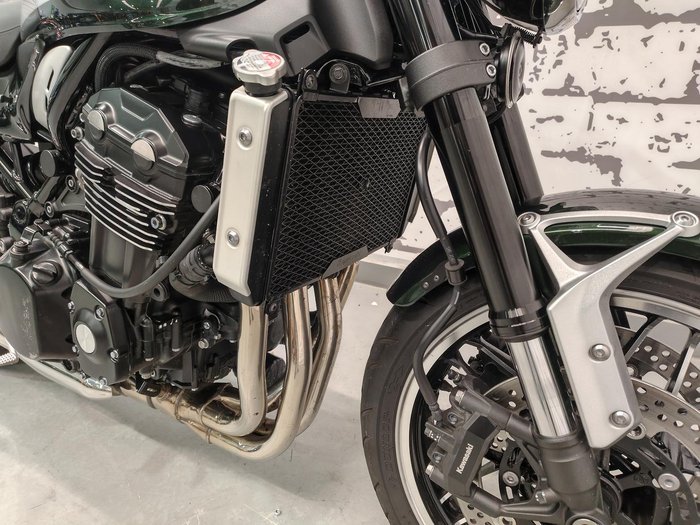2021 Kawasaki Z900RS (Z900C) Z Green