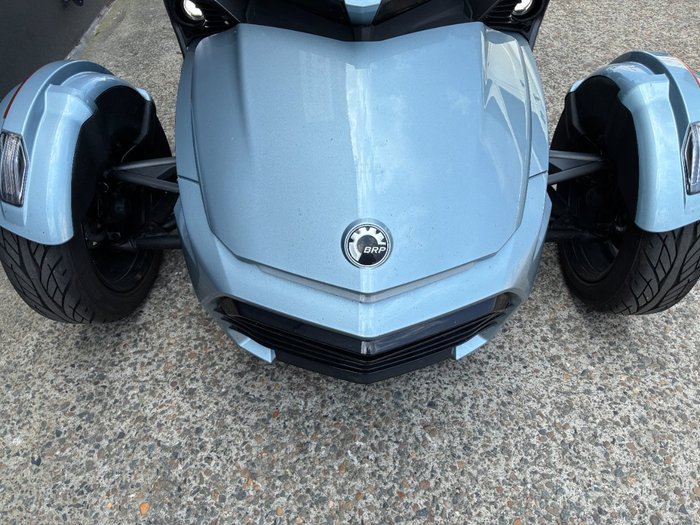 2021 BRP SPYDER F3 LIMITED (SE6) SILVER