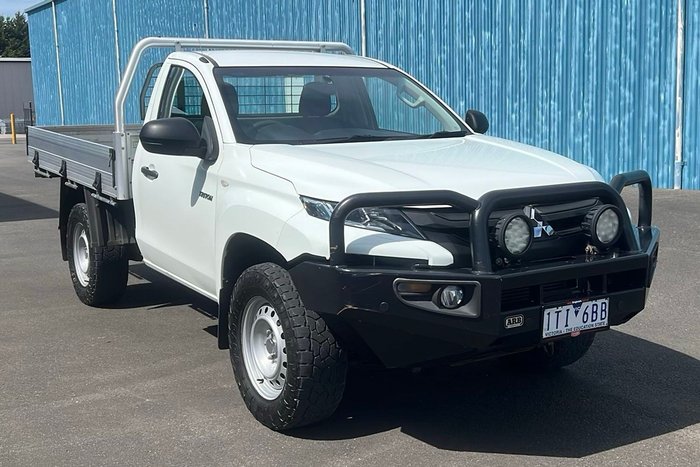 2020 Mitsubishi Triton GLX
