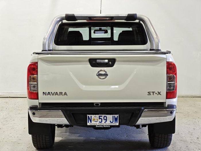 2019 Nissan Navara ST-X