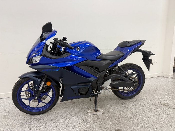 2022 YAMAHA YZF-R3 Blue