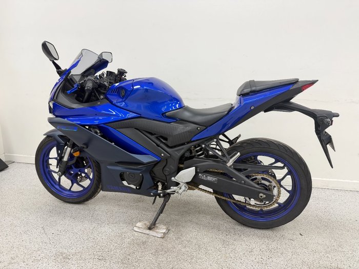 2022 YAMAHA YZF-R3 Blue