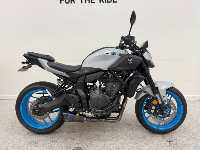 2025 YAMAHA
