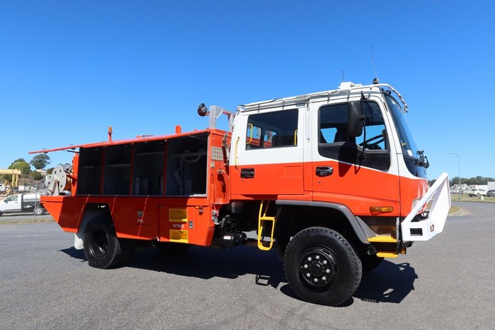 2000 Isuzu F Series
