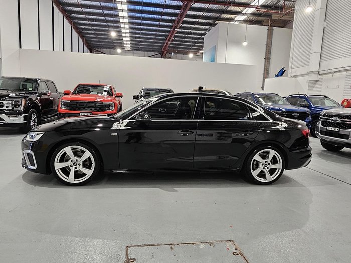 2023 Audi A4 35 TFSI S line