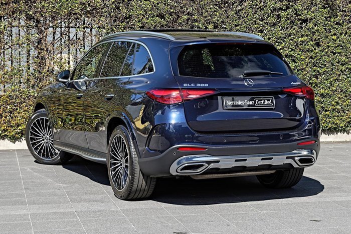 2023 Mercedes-Benz GLC-Class GLC300