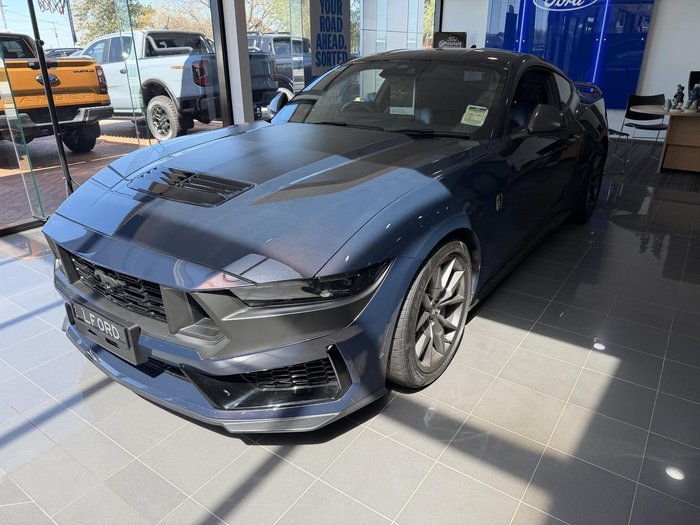 2024 Ford Mustang Dark Horse