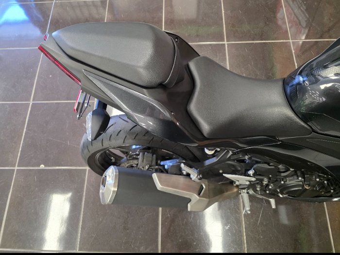 2025 Kawasaki NINJA 500 BLACK