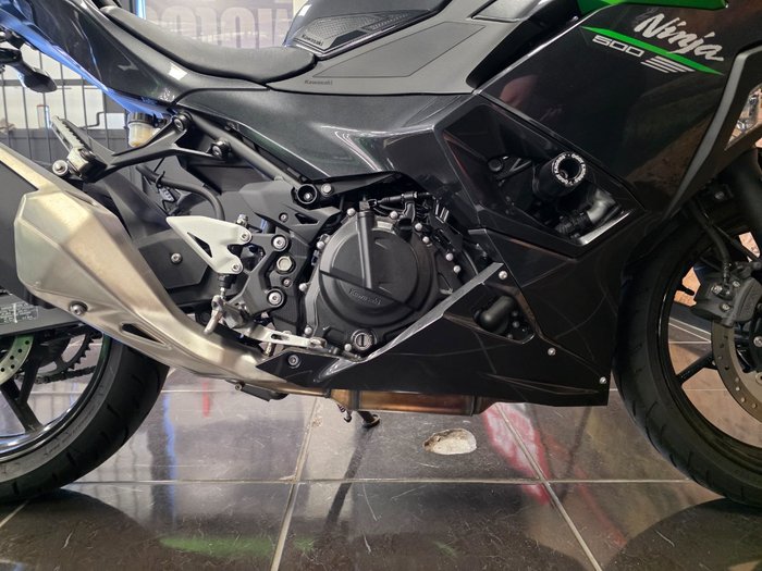 2025 Kawasaki NINJA 500 BLACK