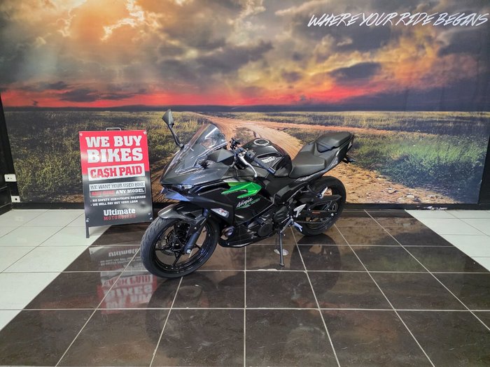 2025 Kawasaki NINJA 500 BLACK