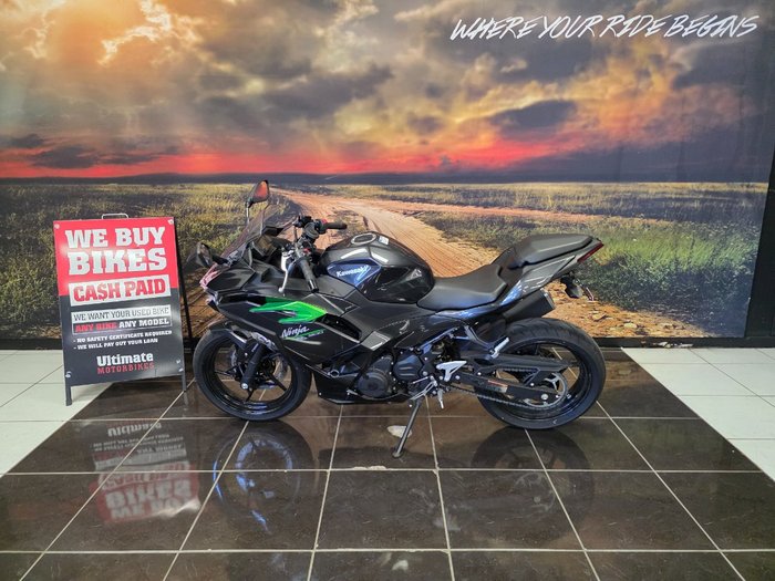2025 Kawasaki NINJA 500 BLACK