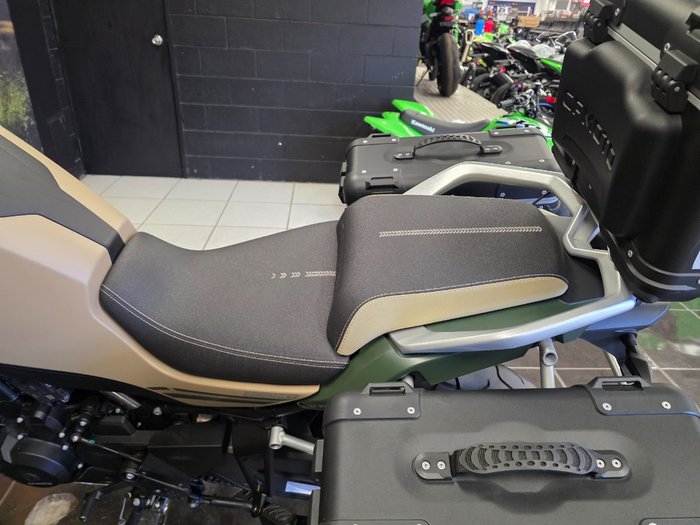 2023 CFMOTO MT SPORT Grey/green