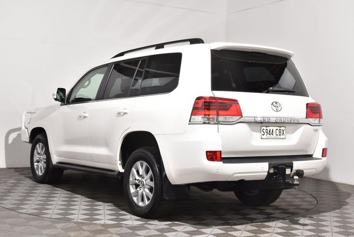 2019 Toyota Landcruiser VX