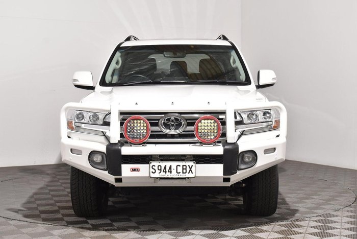 2019 Toyota Landcruiser VX